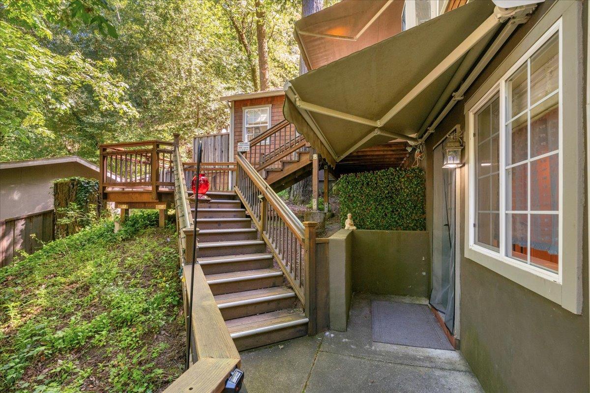 19170 Beardsley RD