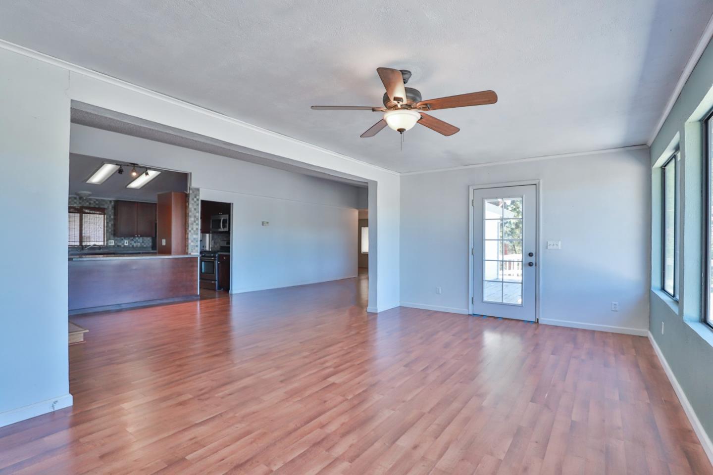 4785 Meadowview Acres CT