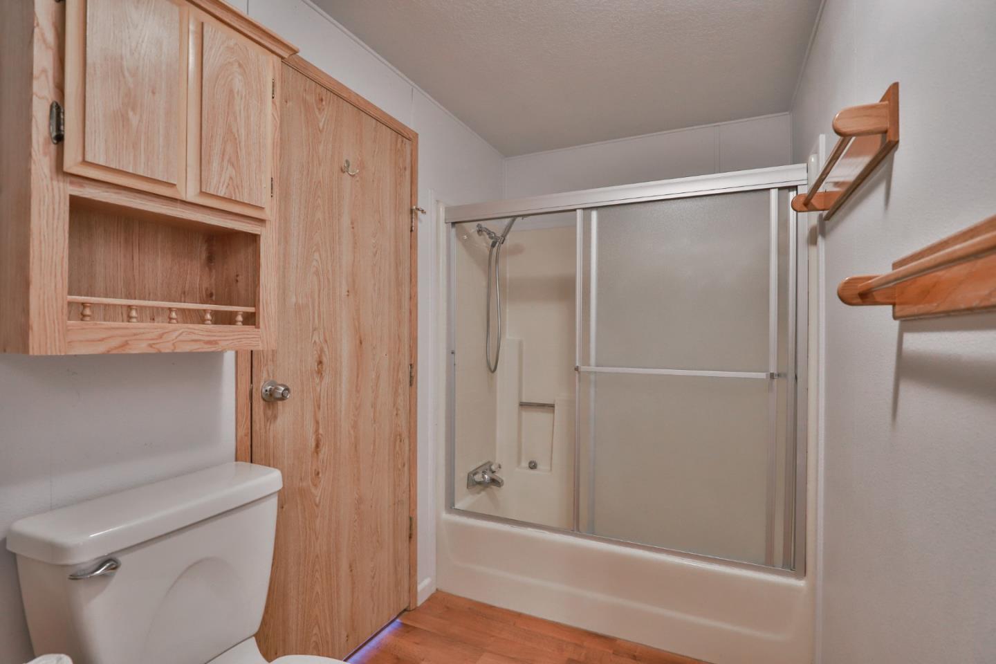 4785 Meadowview Acres CT