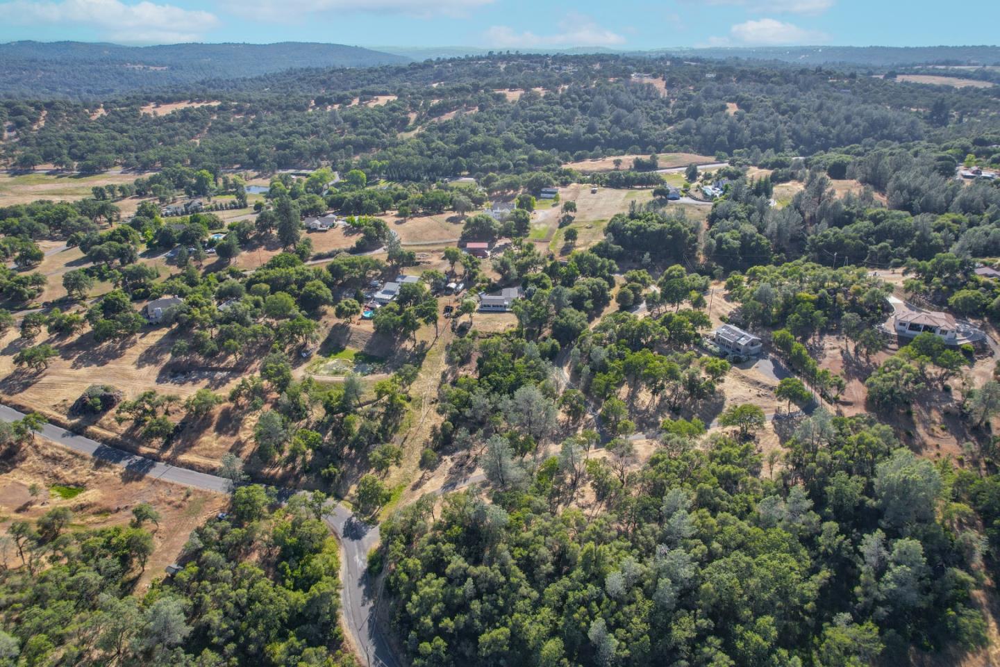 4785 Meadowview Acres CT