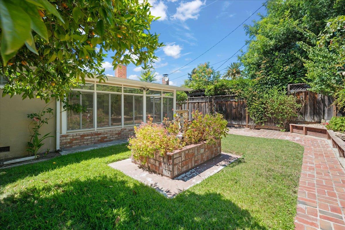 1060 Rickenbacker ST