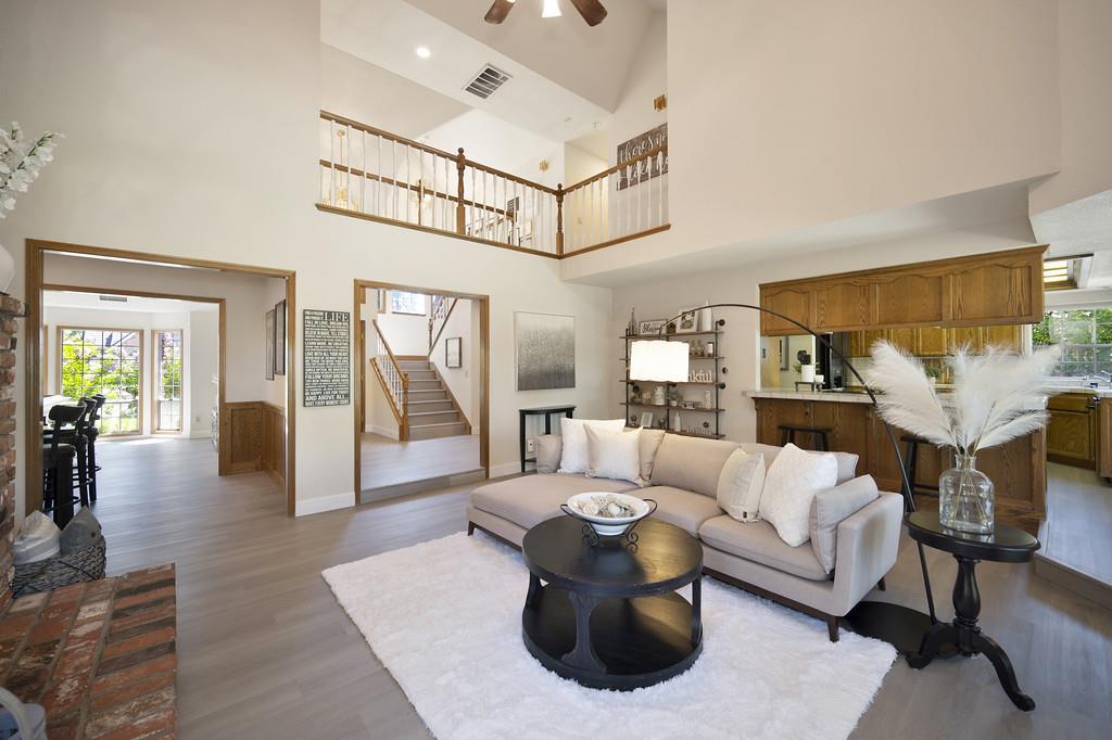 200 Lost Creek DR