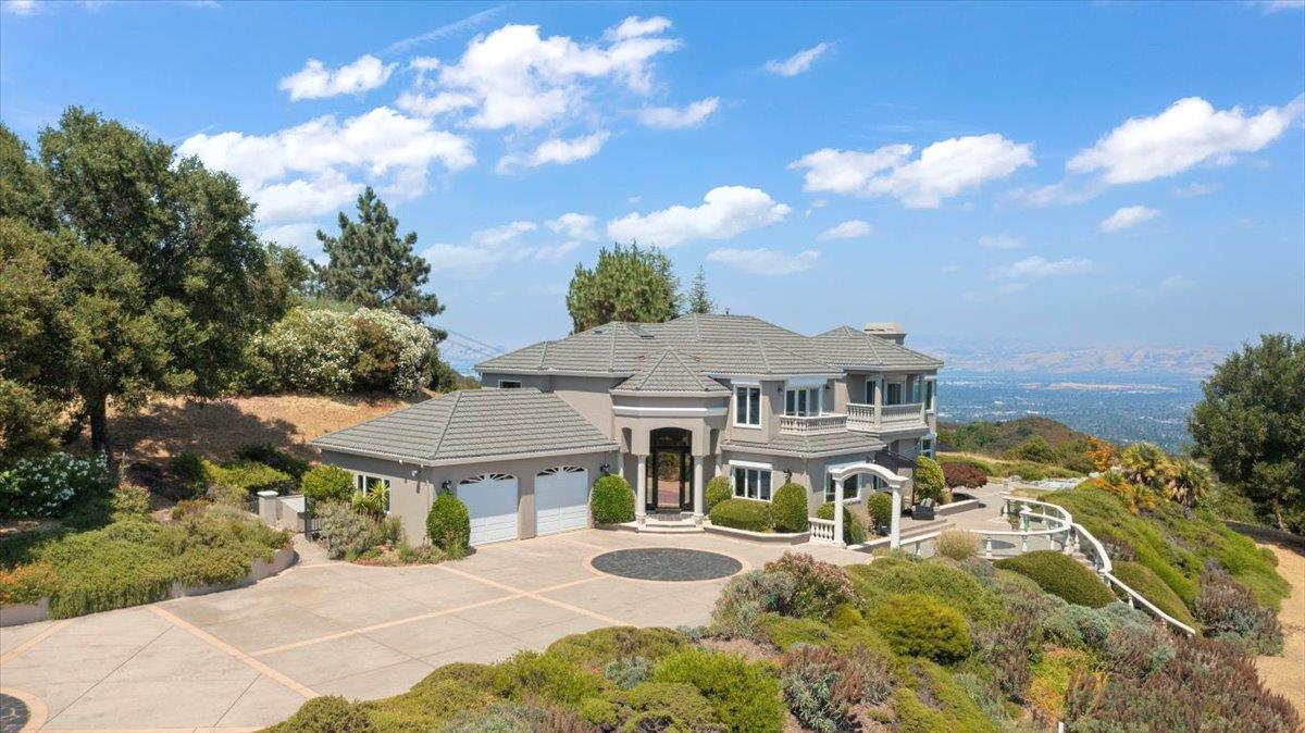 19465 Montevina RD
