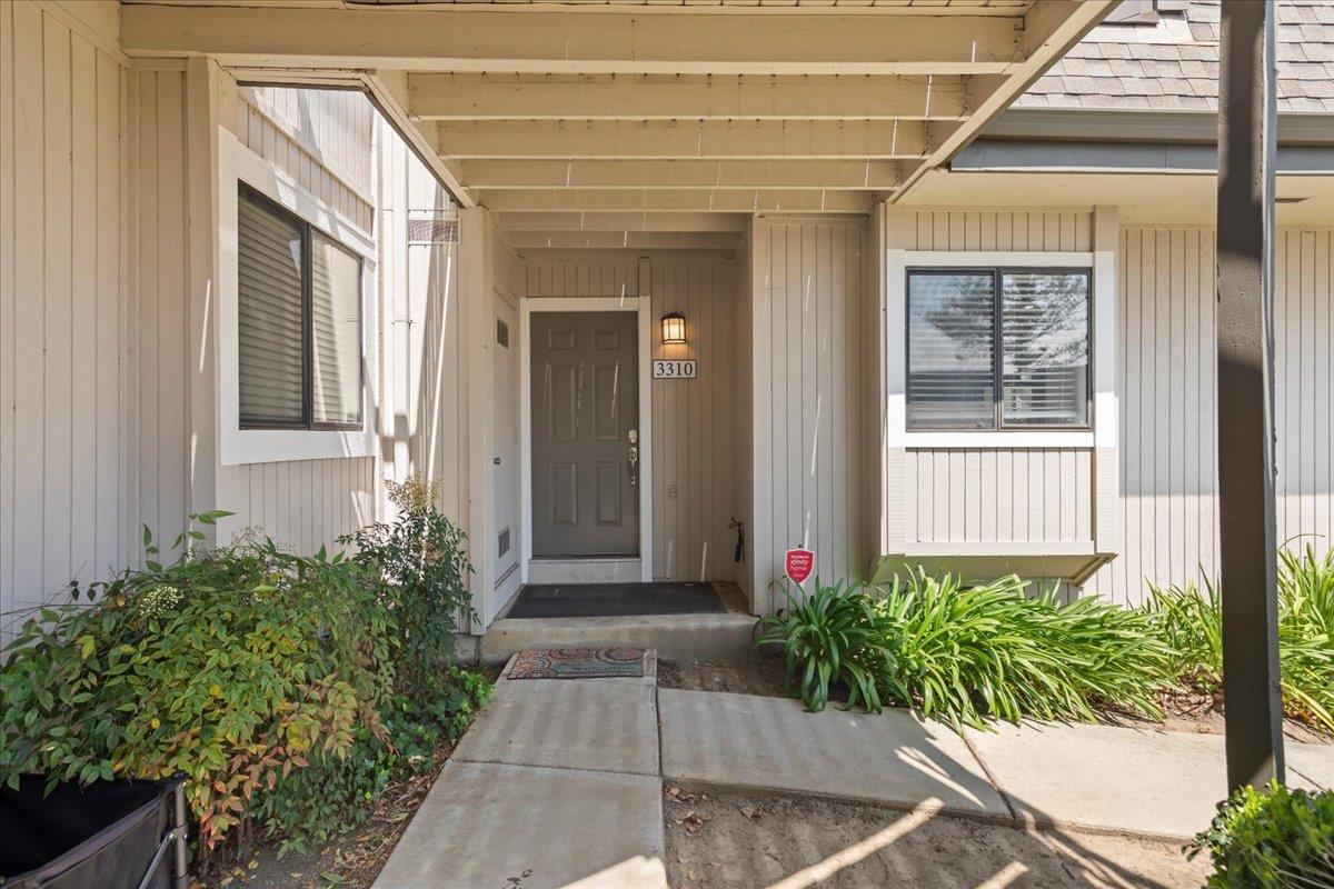 3310 Shadow Park PL