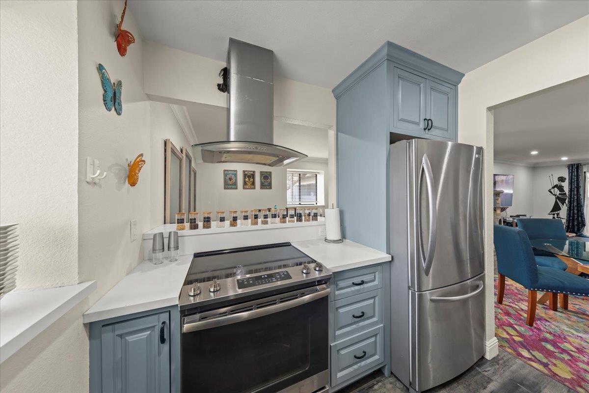 3310 Shadow Park PL