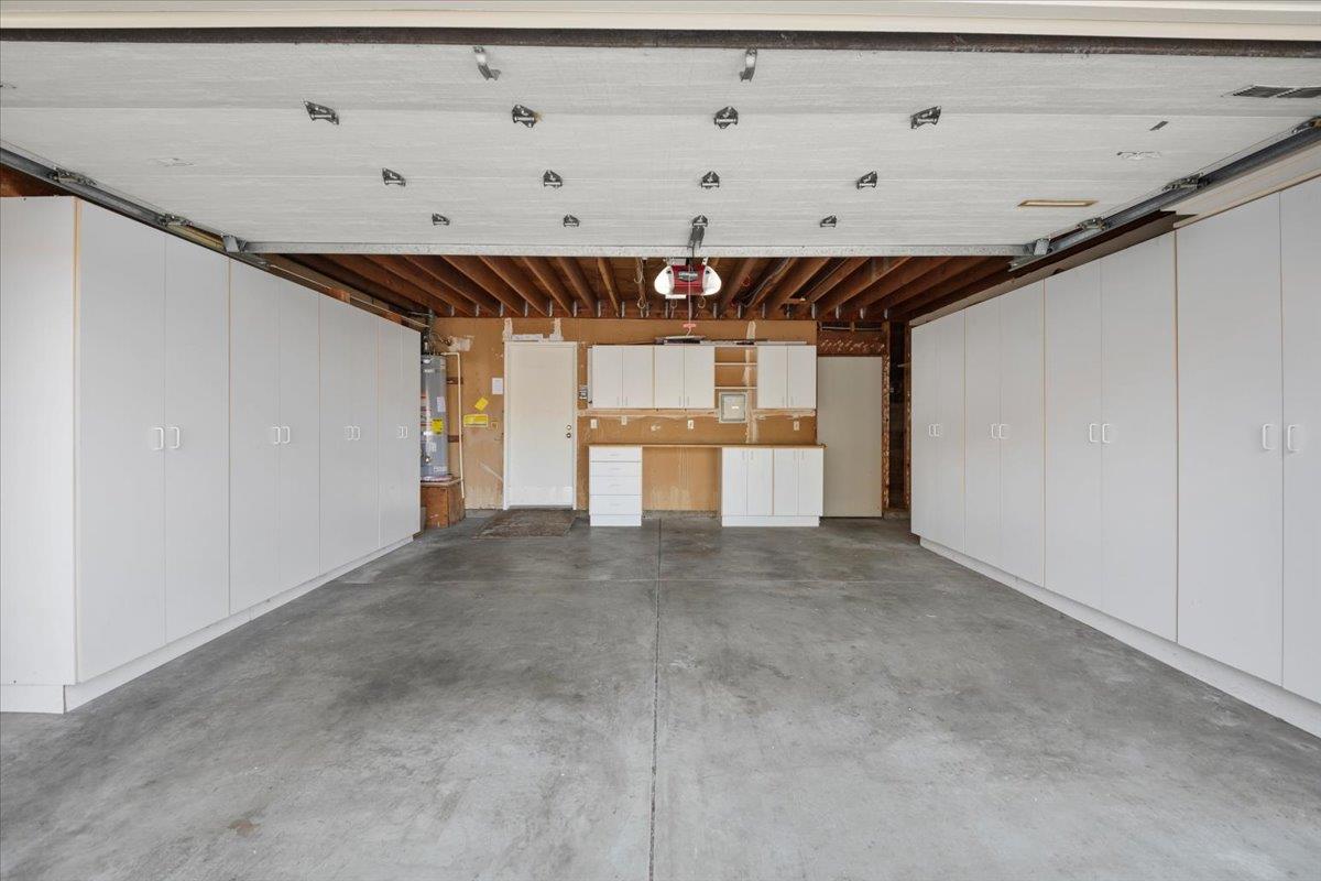 5633 Strawflower Lane