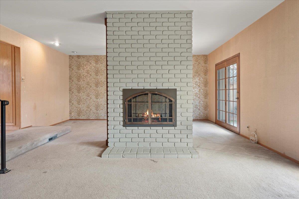 2638 Park Wilshire Drive