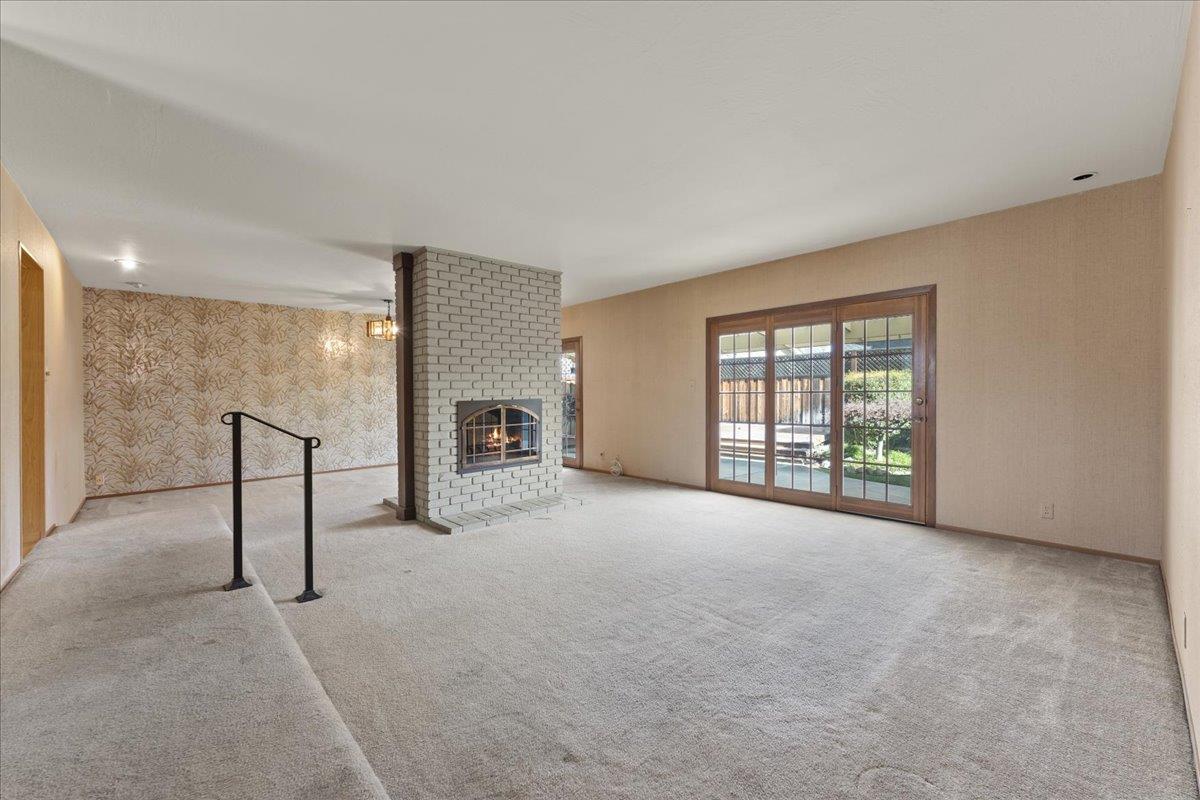 2638 Park Wilshire Drive