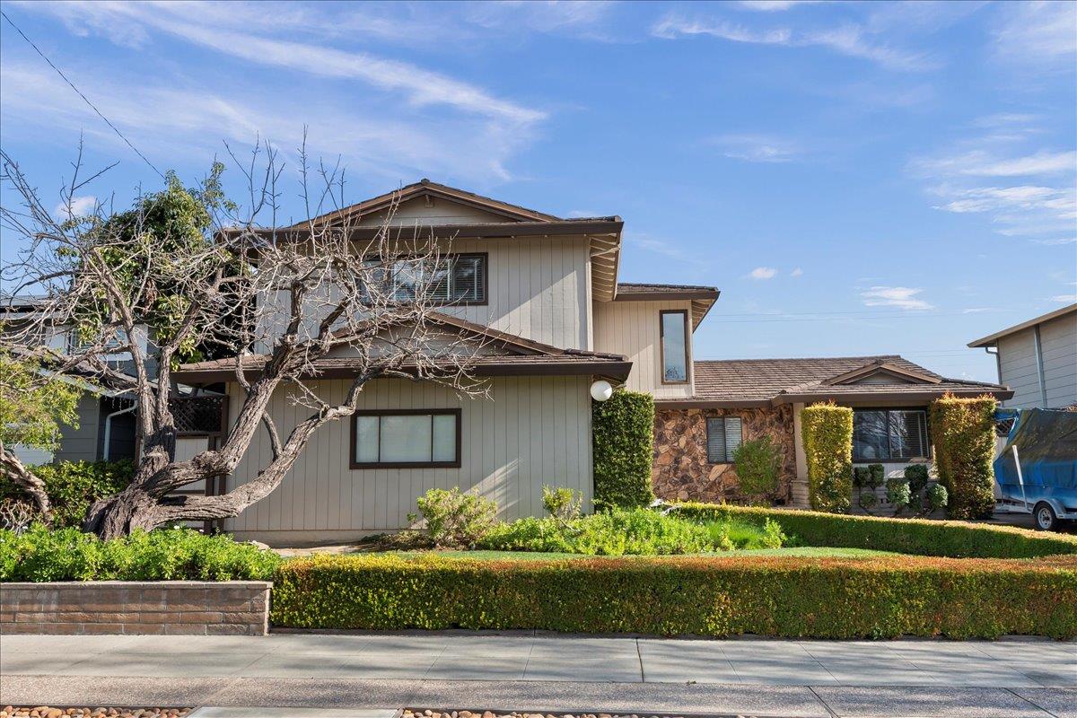 2638 Park Wilshire Drive