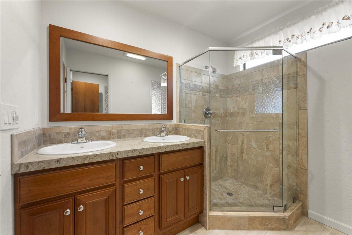 2638 Park Wilshire Drive