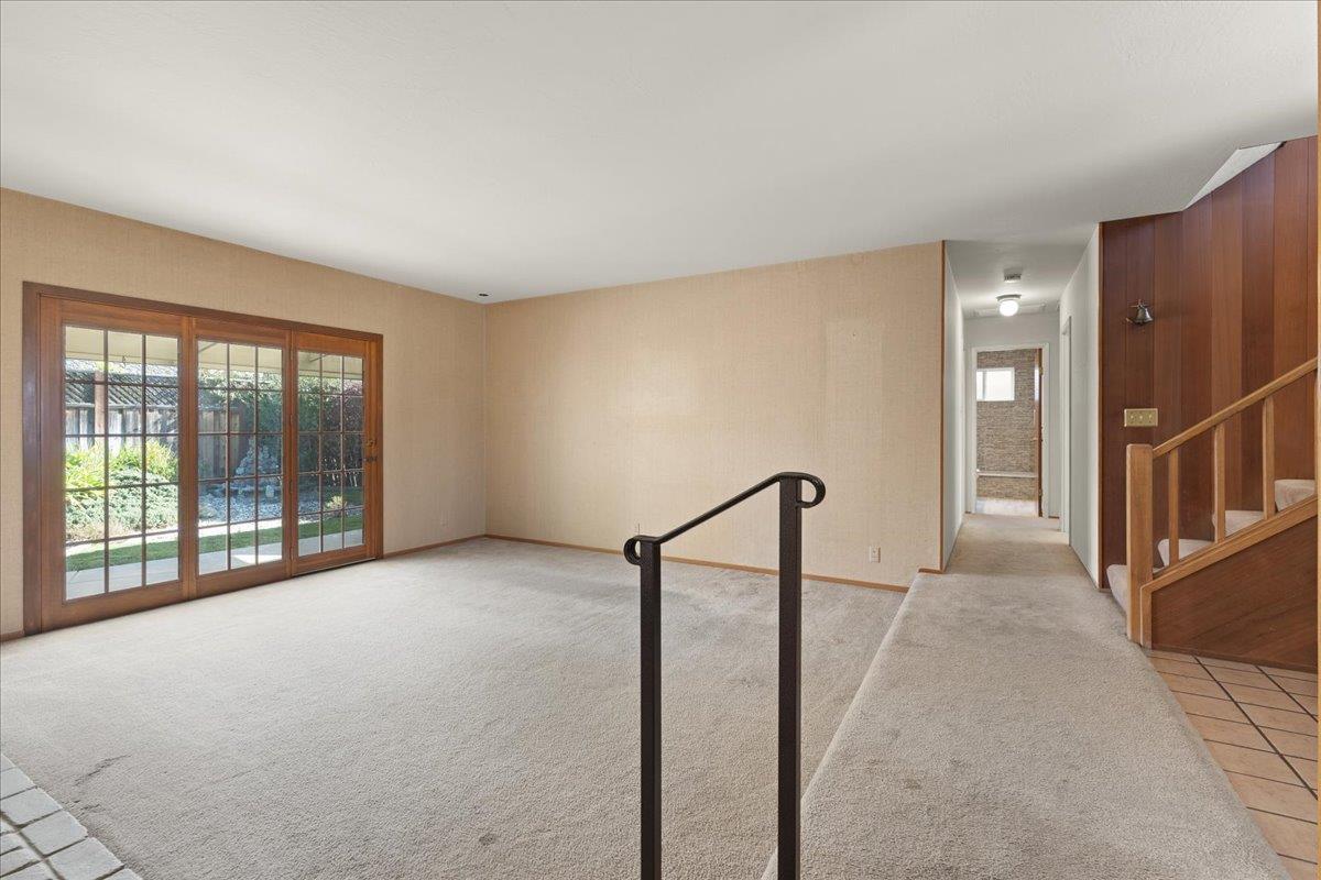 2638 Park Wilshire Drive