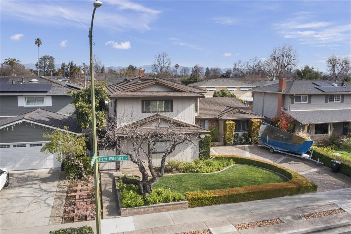 2638 Park Wilshire Drive