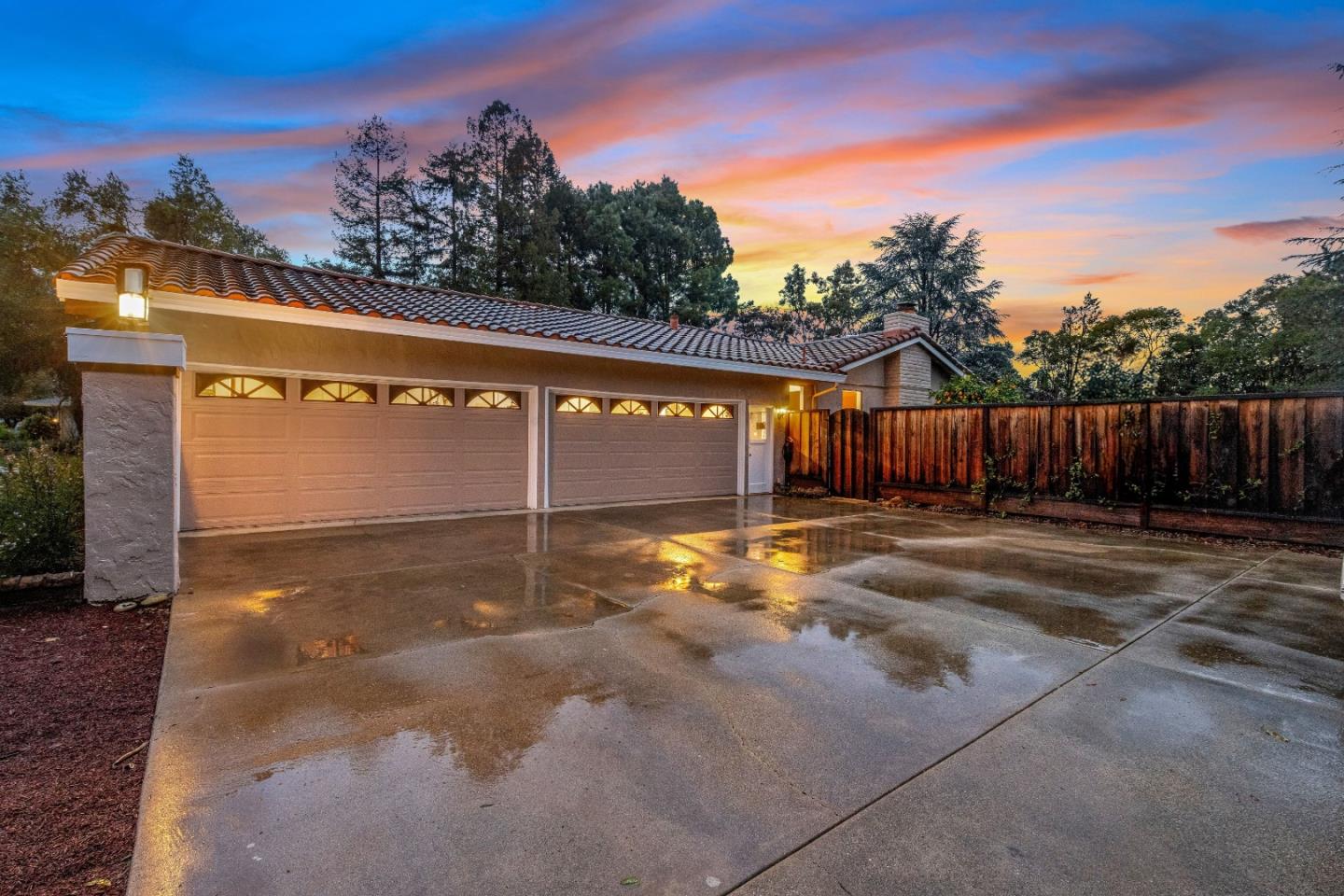 14660 Gallant Fox Way