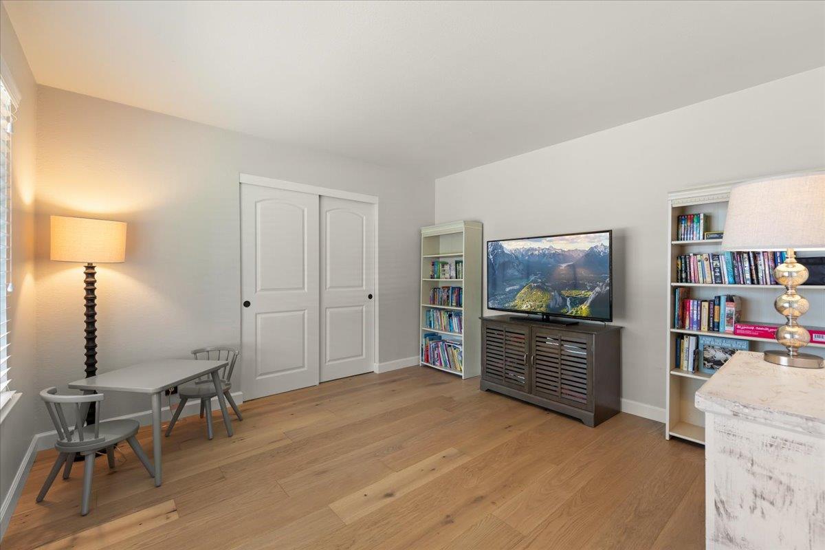 670 Roble Drive