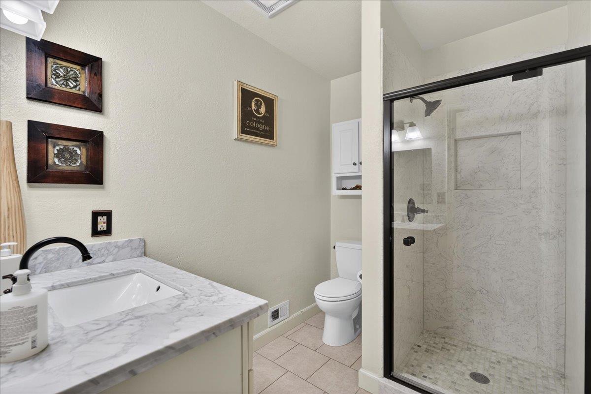 670 Roble Drive