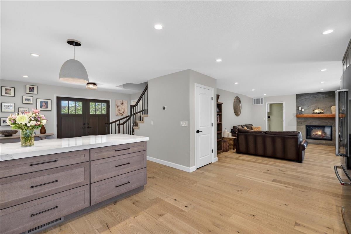 670 Roble Drive