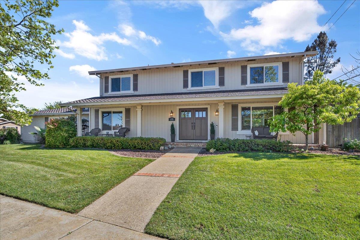 670 Roble Drive