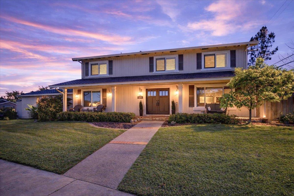 670 Roble Drive
