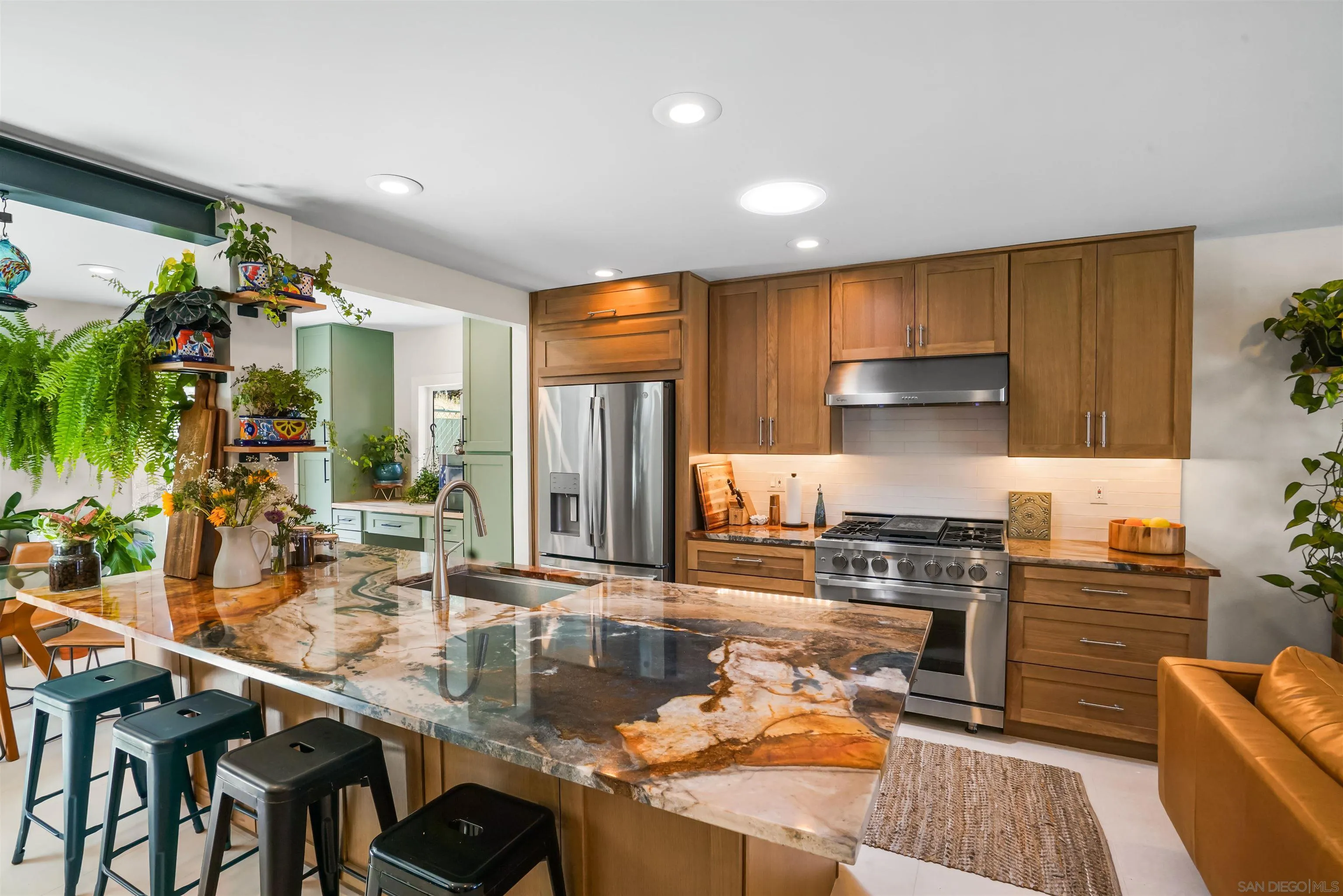 13025 Earlgate Court