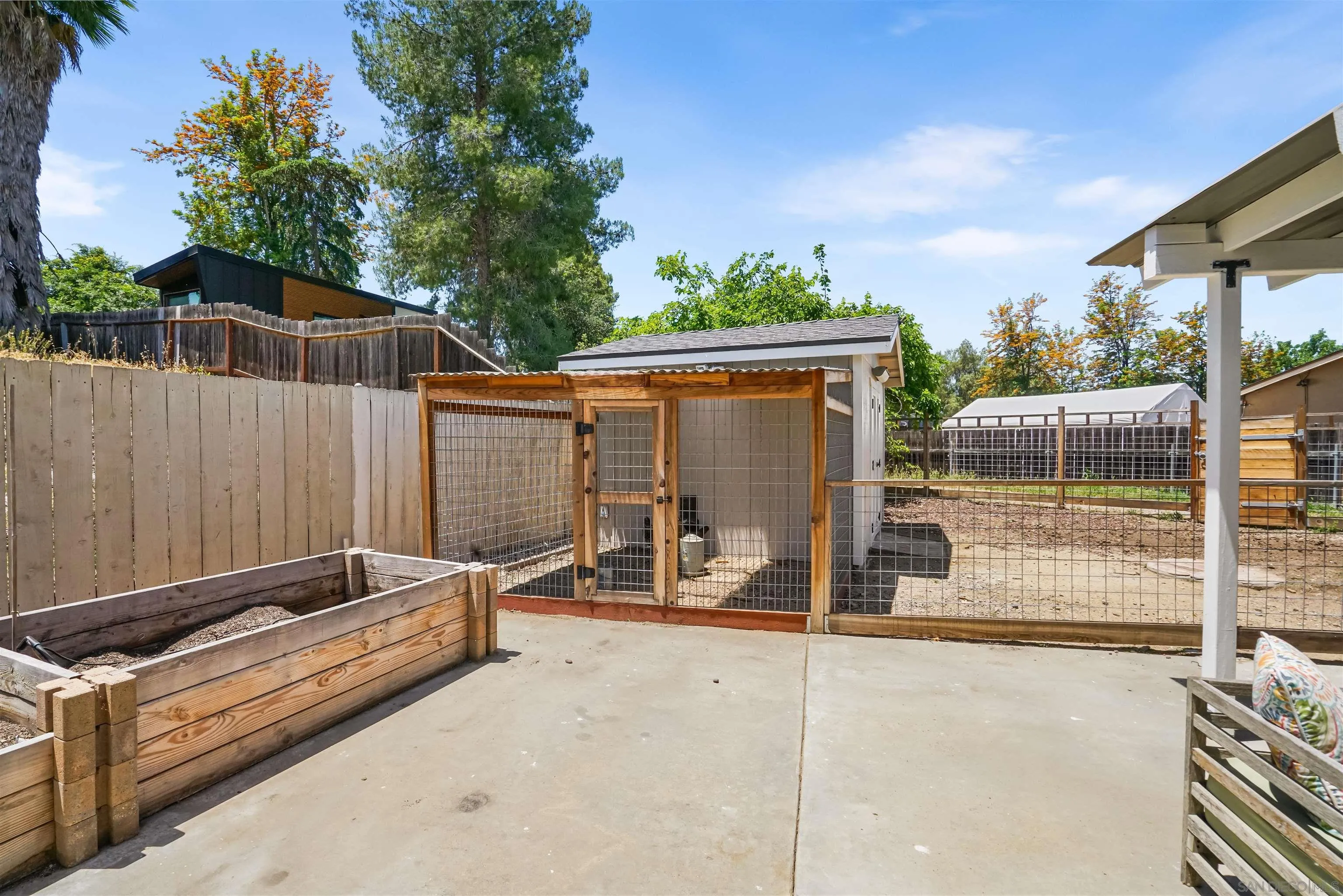 13025 Earlgate Court