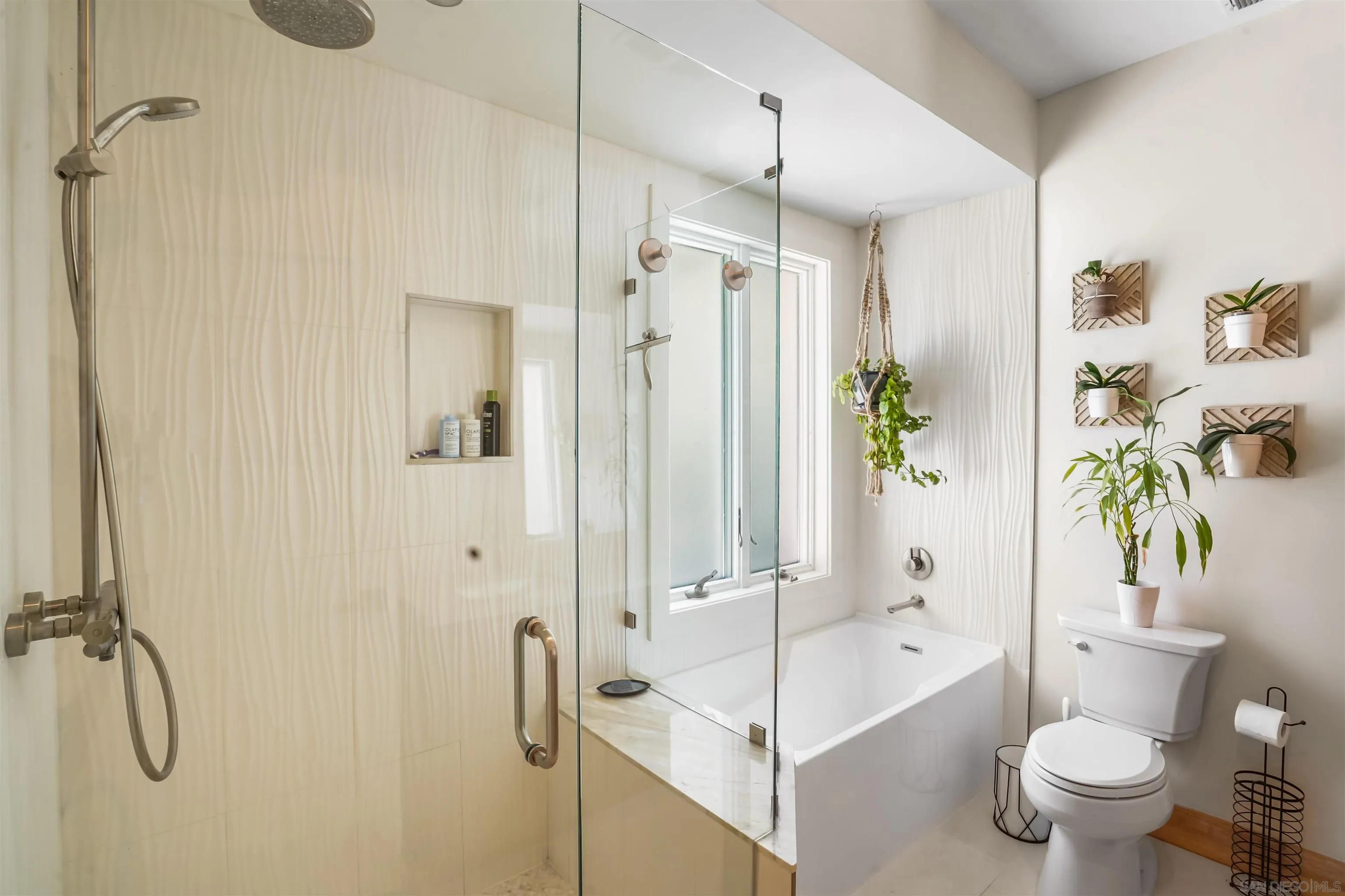 13025 Earlgate Court