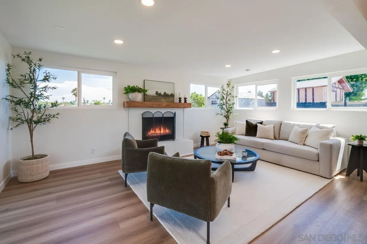 4439 Limerick Way, San Diego