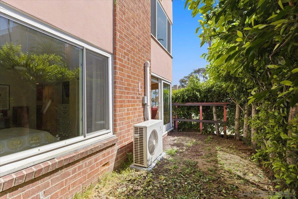 8040 Girard Ave Unit 1