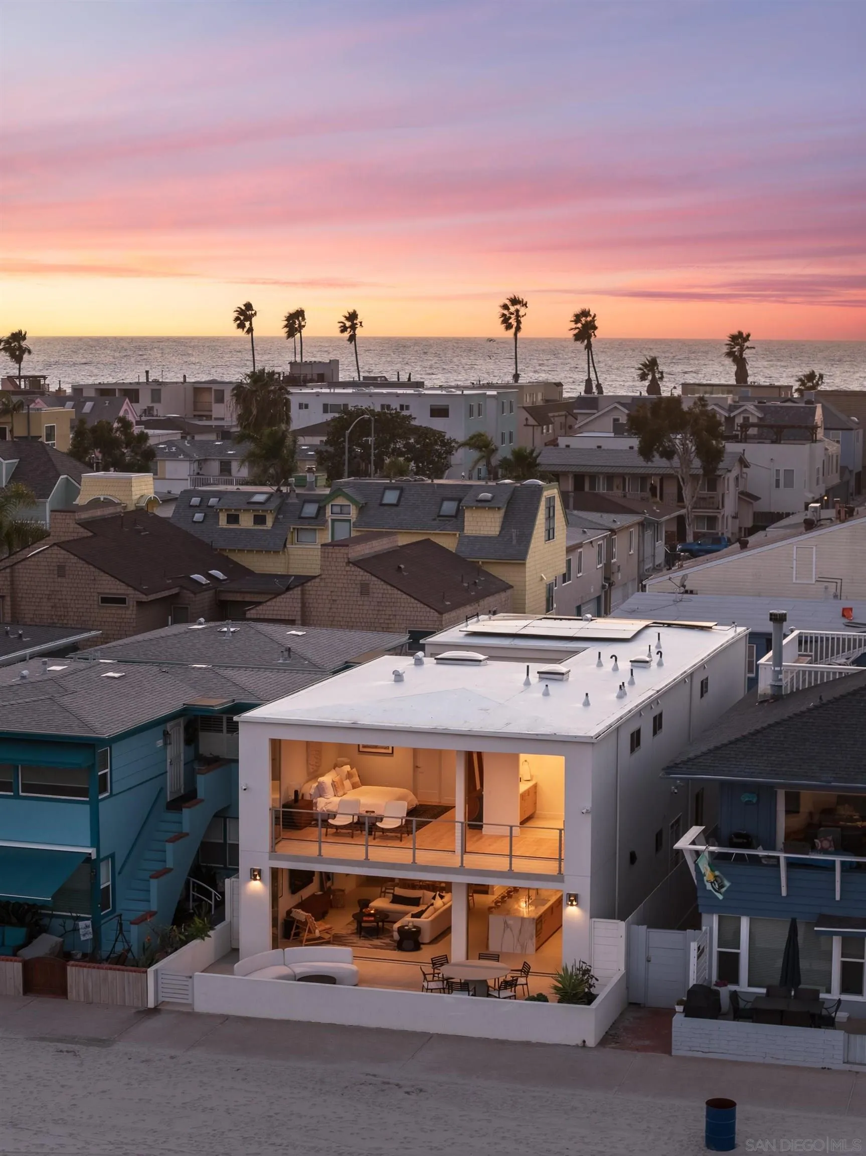 2841 Bayside Walk