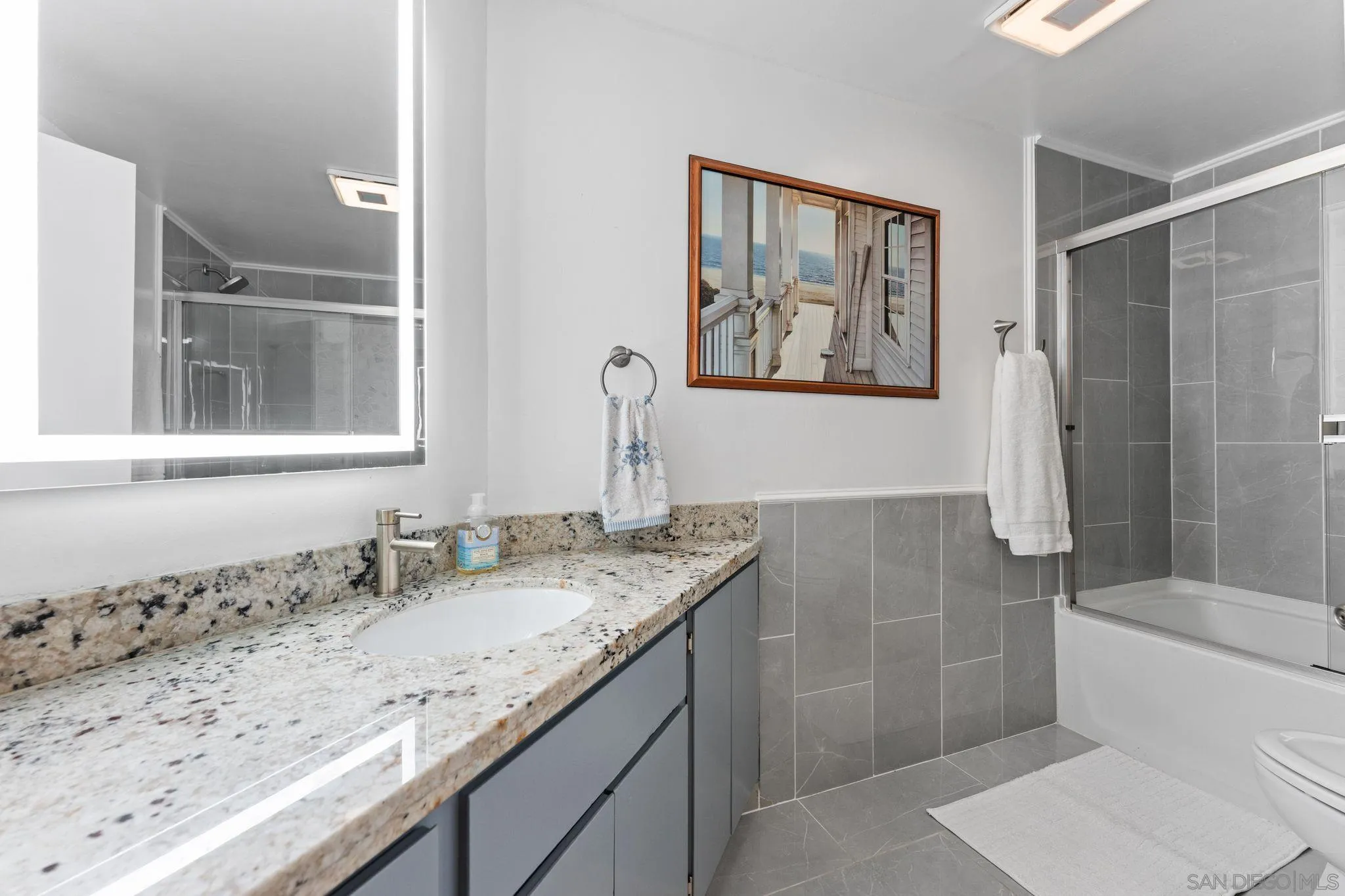 3955 Honeycutt St Unit 103
