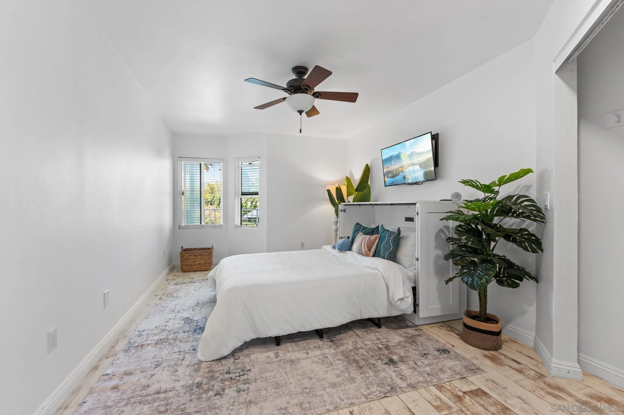 3955 Honeycutt St Unit 103