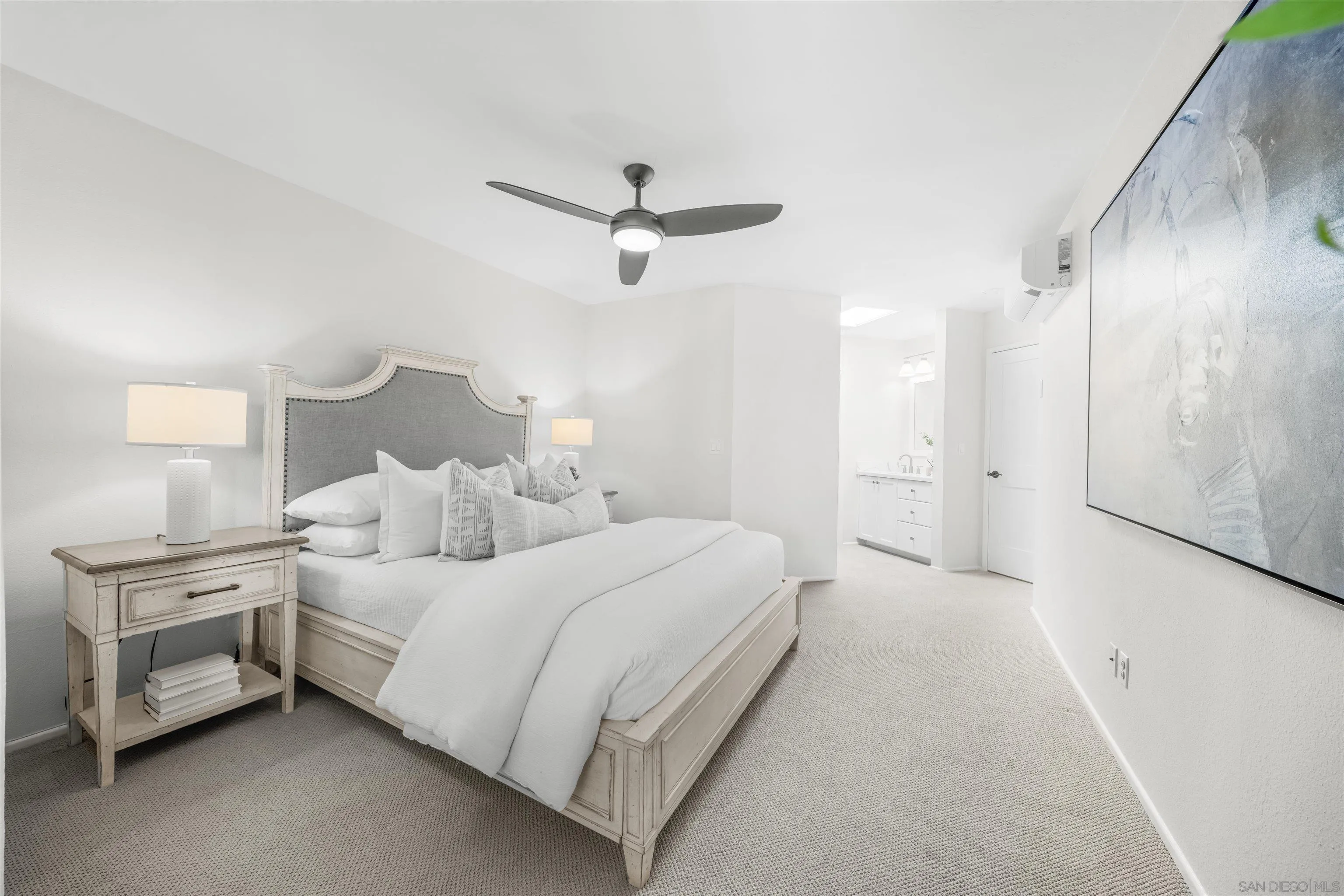 3955 Honeycutt St Unit 202