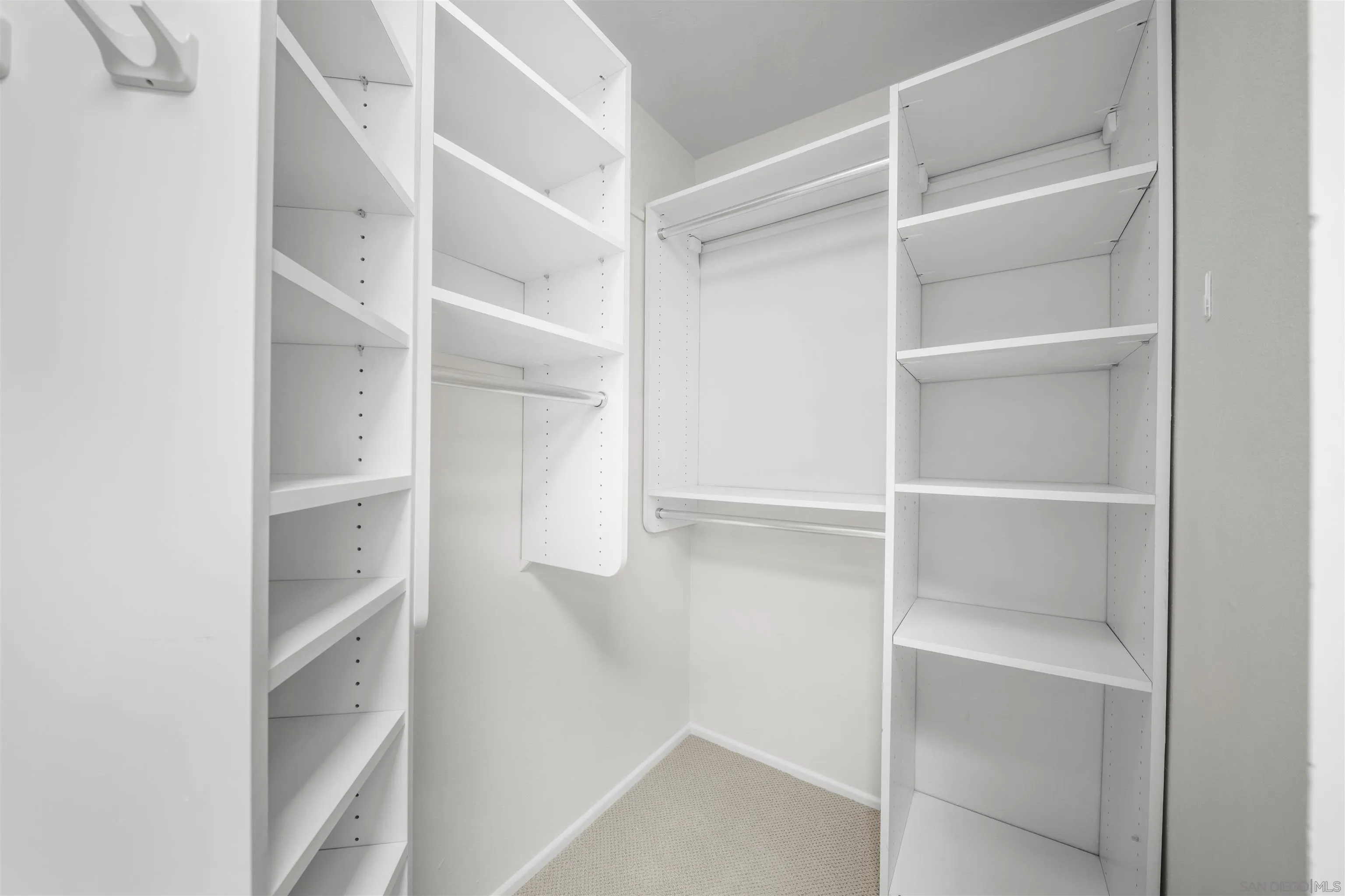 3955 Honeycutt St Unit 202