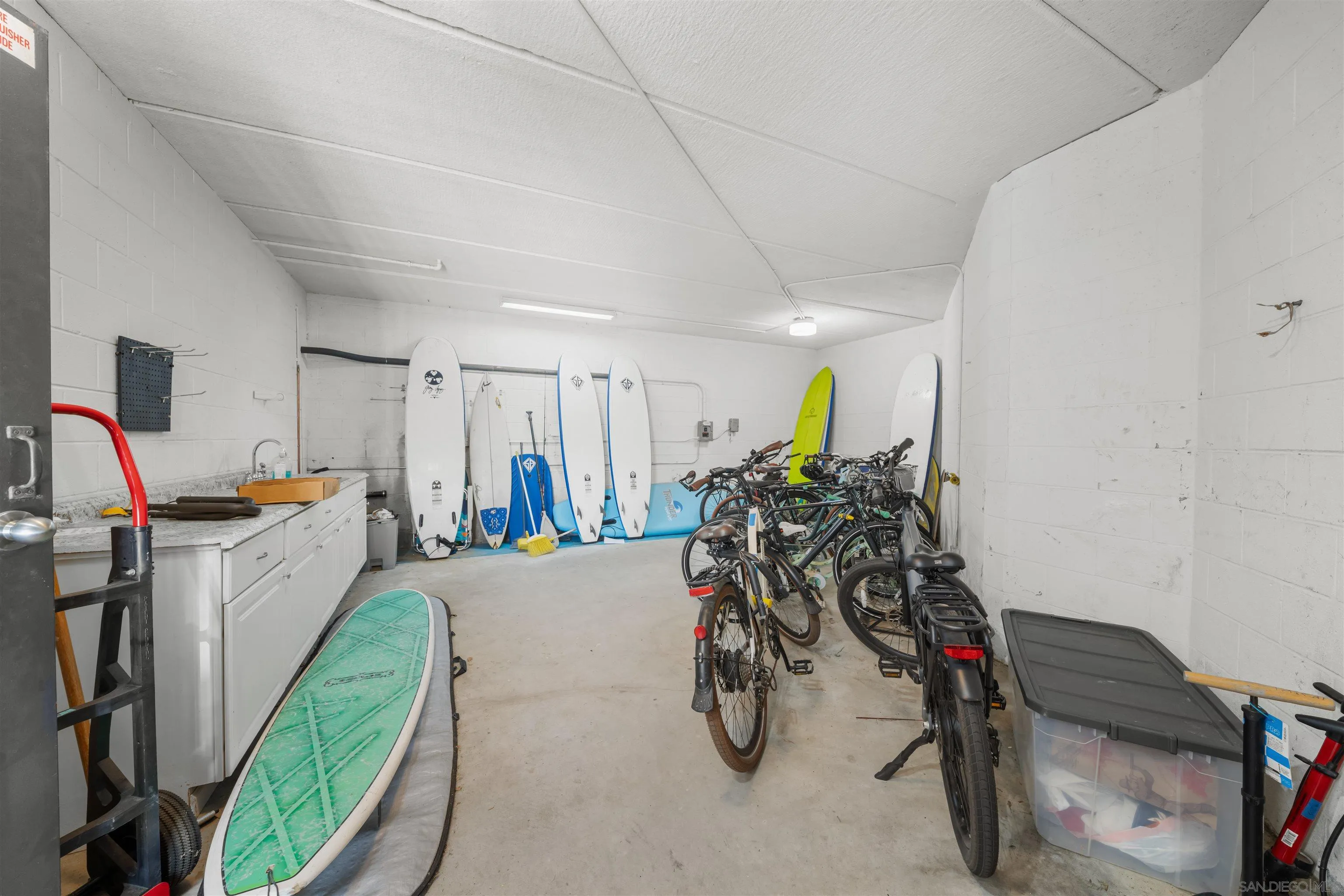 3955 Honeycutt St Unit 202