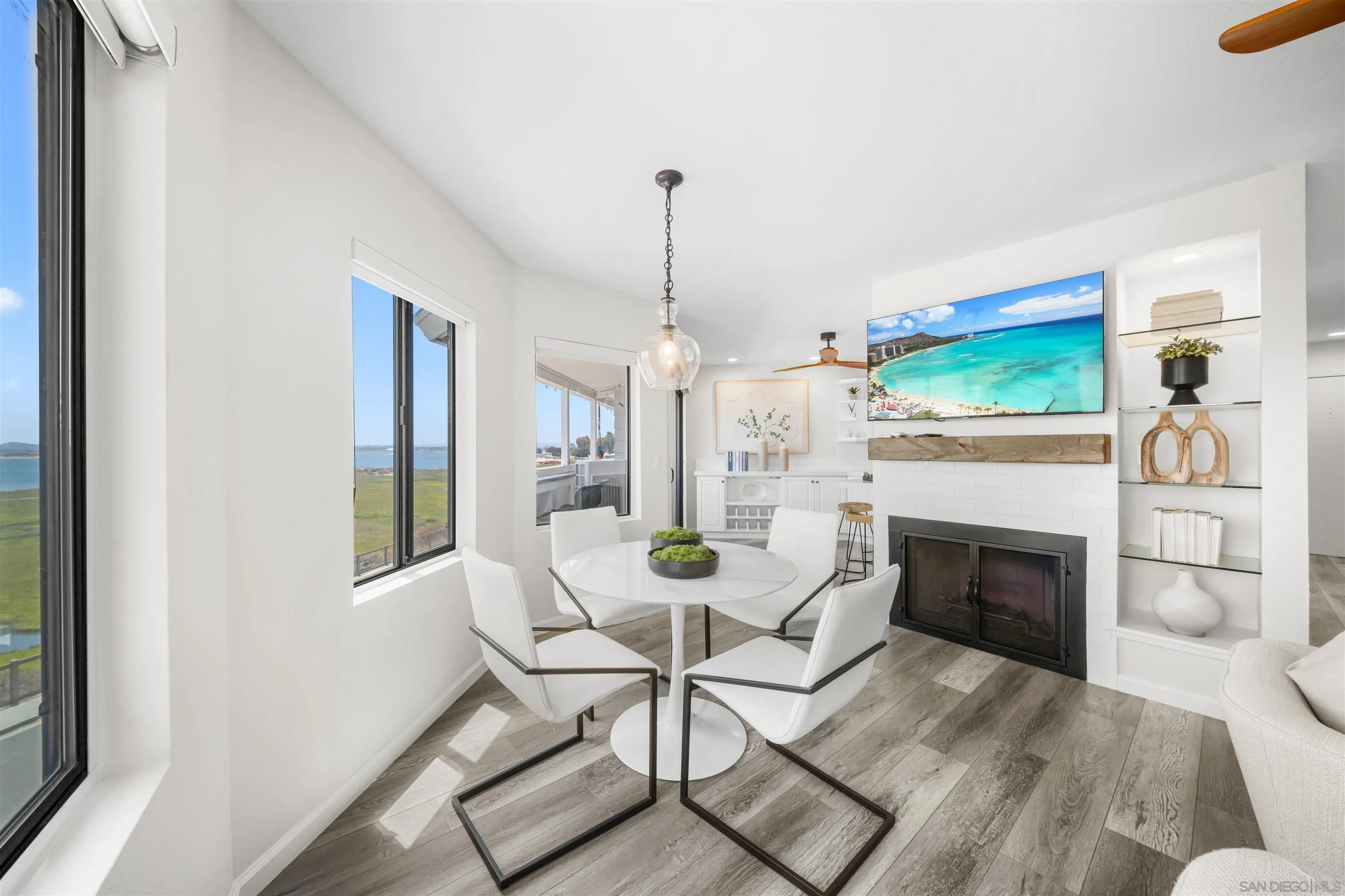 3955 Honeycutt St Unit 202