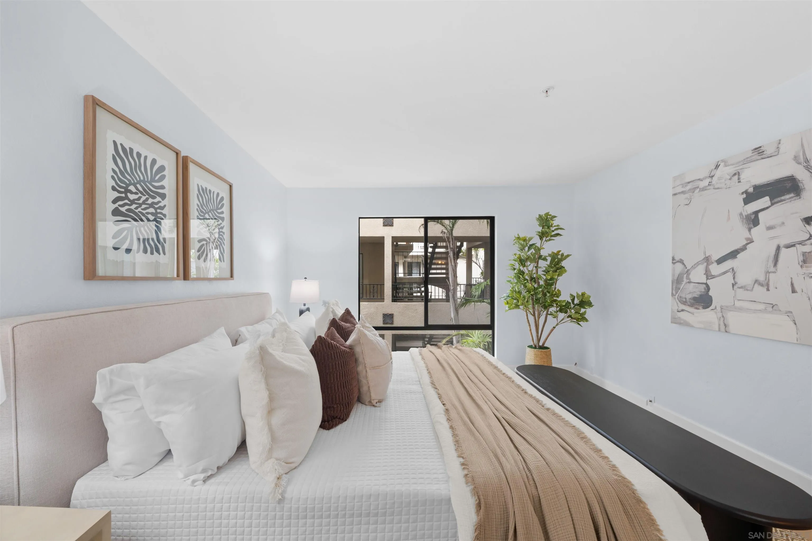 1235 Parker Pl Unit 2f