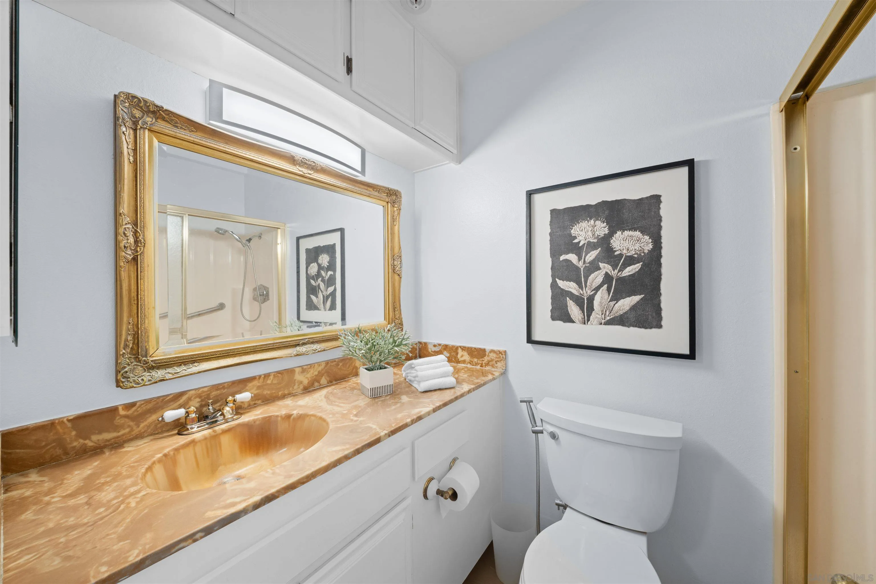 1235 Parker Pl Unit 2f