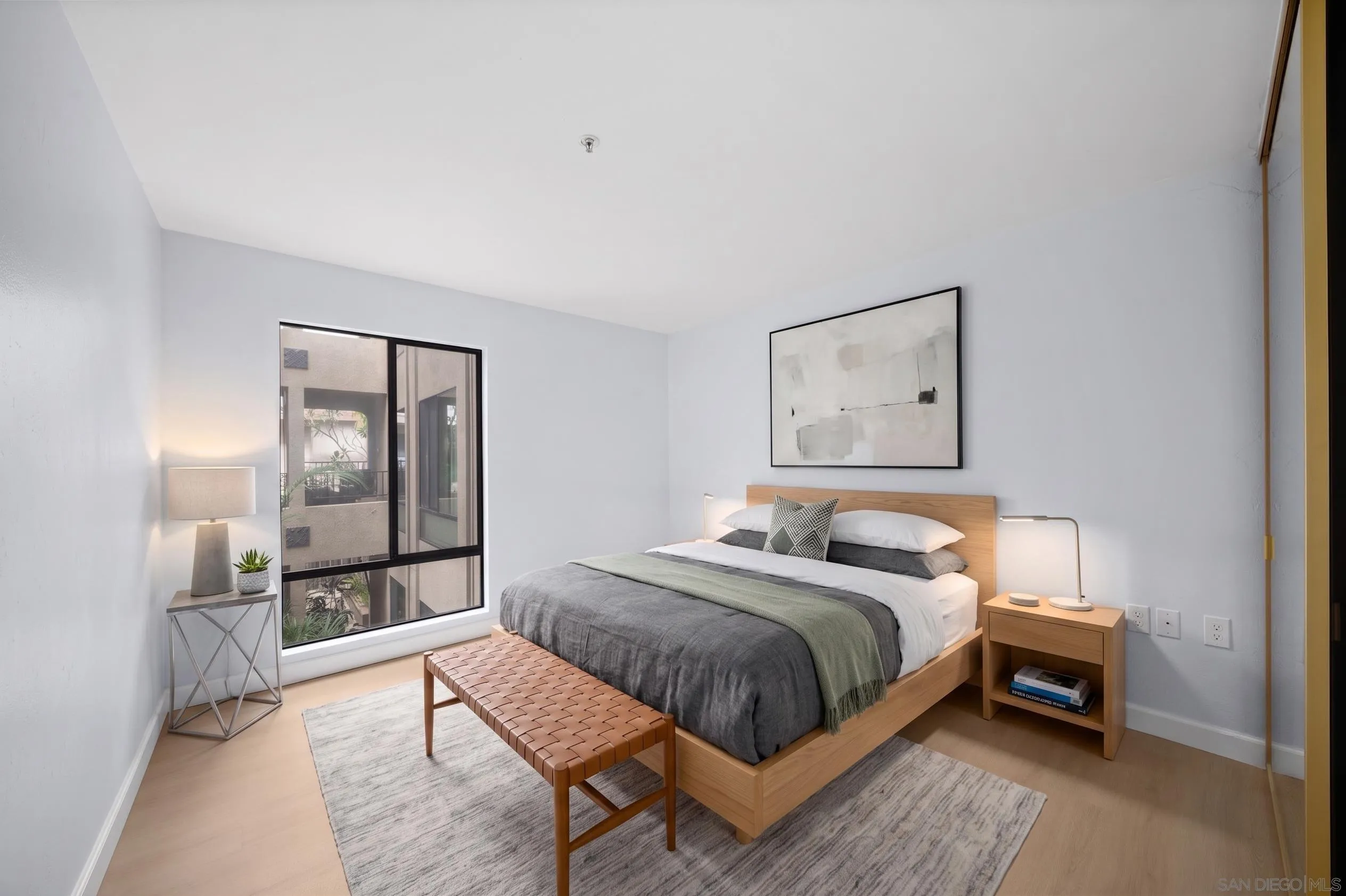 1235 Parker Pl Unit 2f