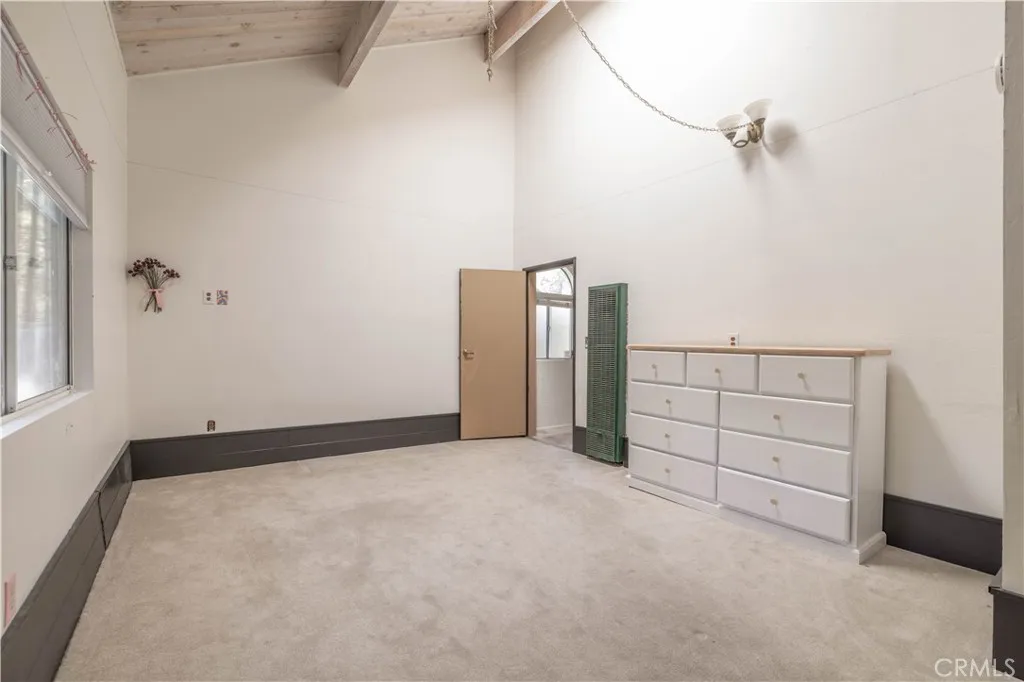 1112 Cedar Mountain Road