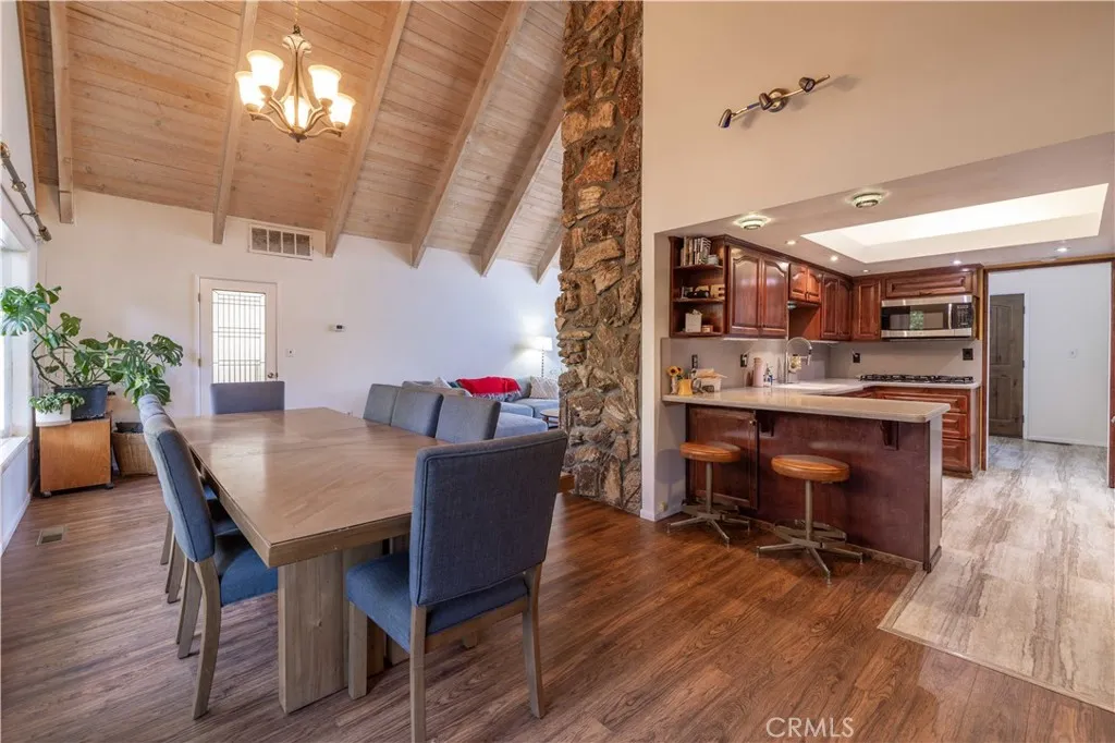 1112 Cedar Mountain Road