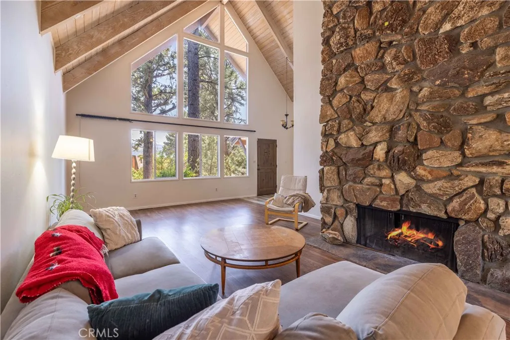 1112 Cedar Mountain Road