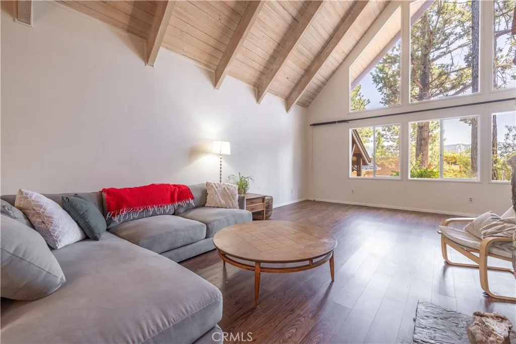 1112 Cedar Mountain Road