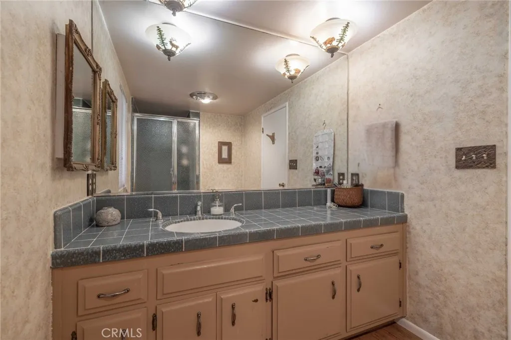 1112 Cedar Mountain Road