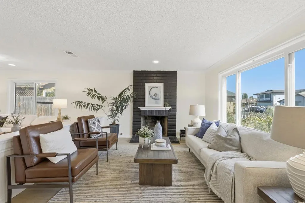 5848 Chateau Drive