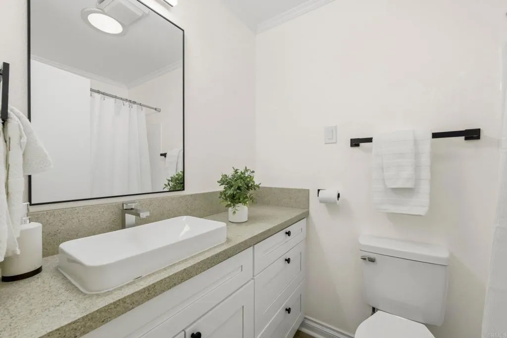 5848 Chateau Drive