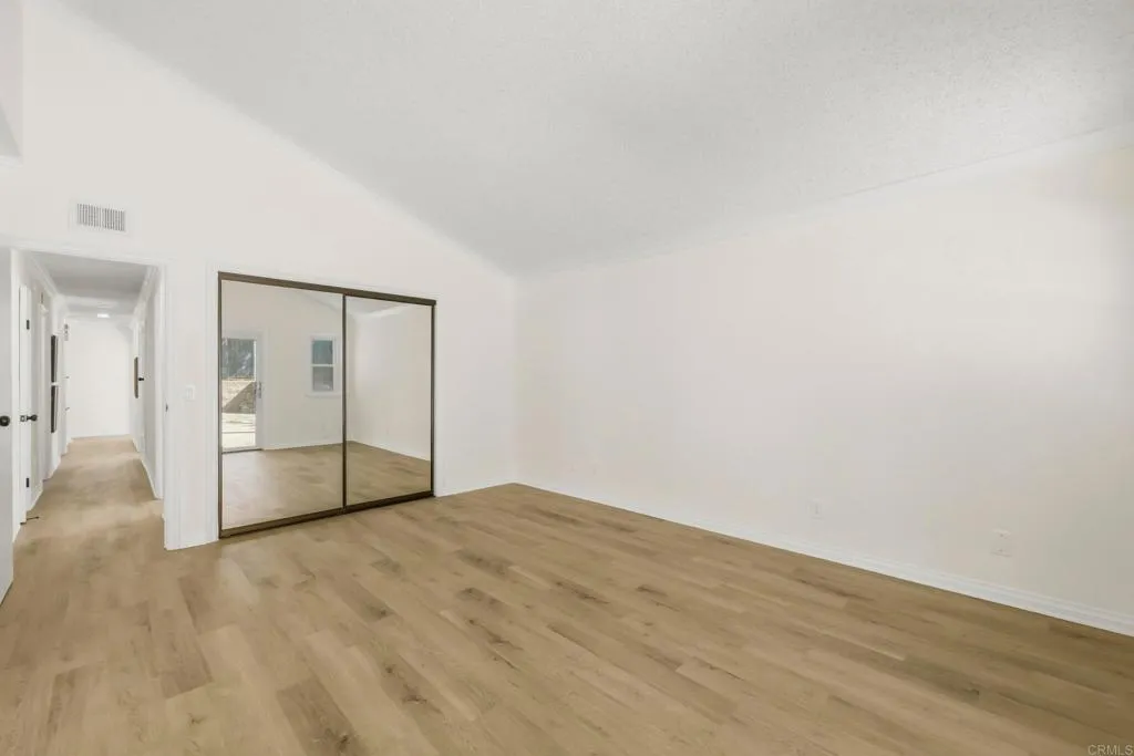 5848 Chateau Drive