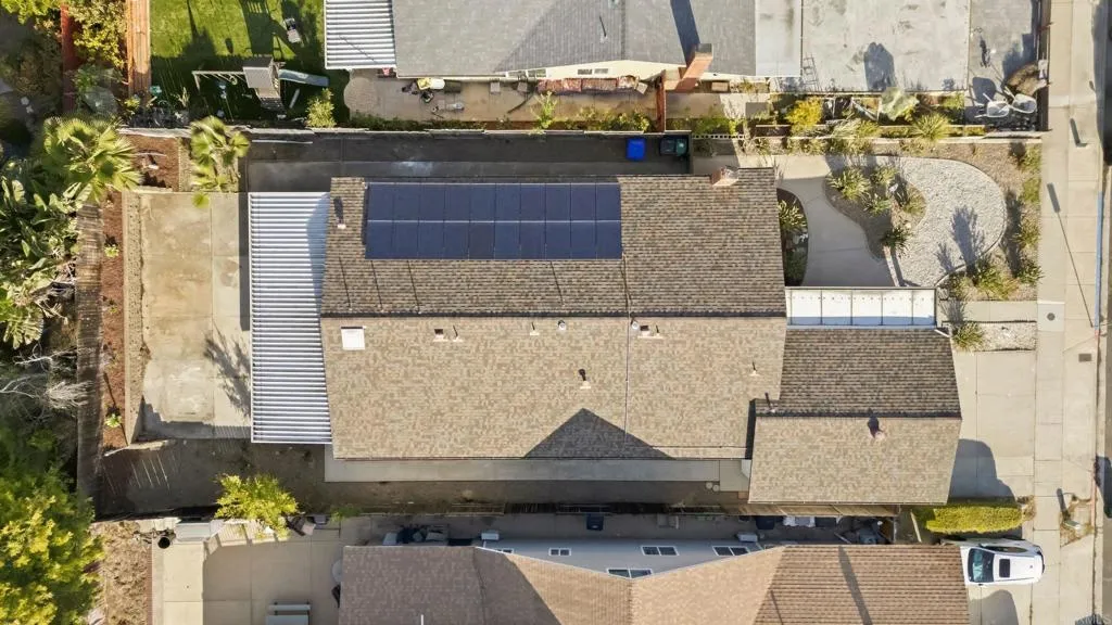 5848 Chateau Drive
