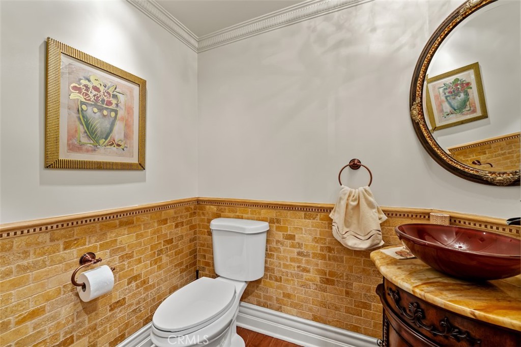 10618 Woodbridge Street 108