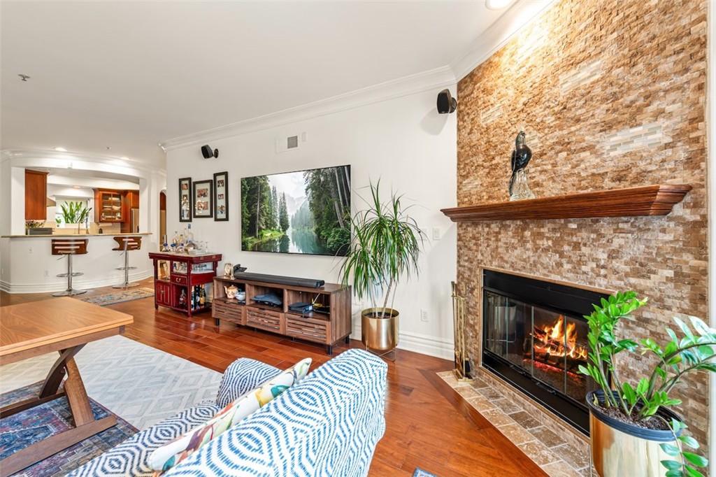 10618 Woodbridge Street 108