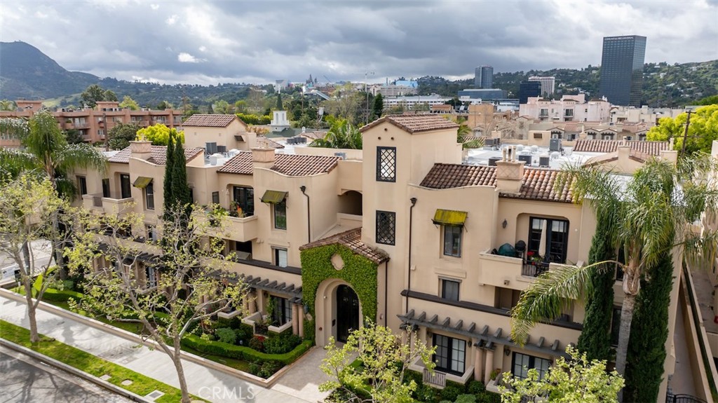 10618 Woodbridge Street 108