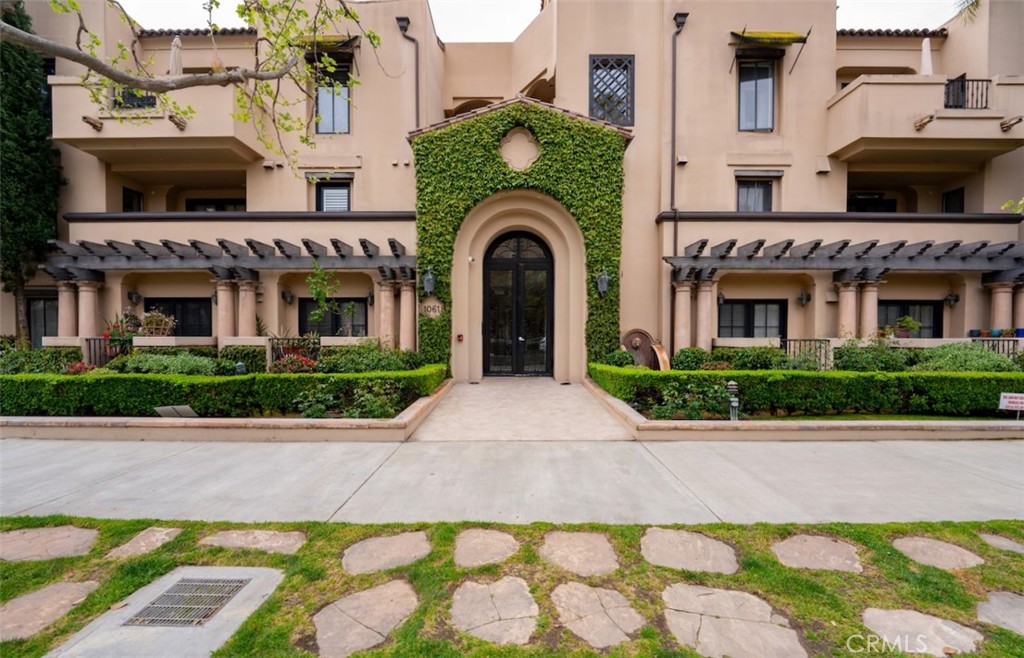 10618 Woodbridge Street 108